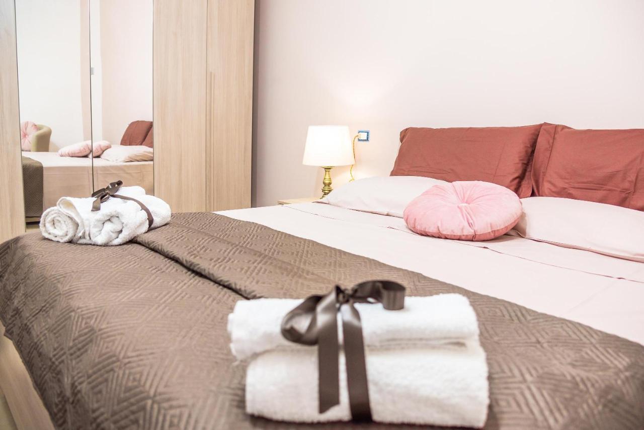 Casa Vacanza Rosa Noto Eksteriør billede